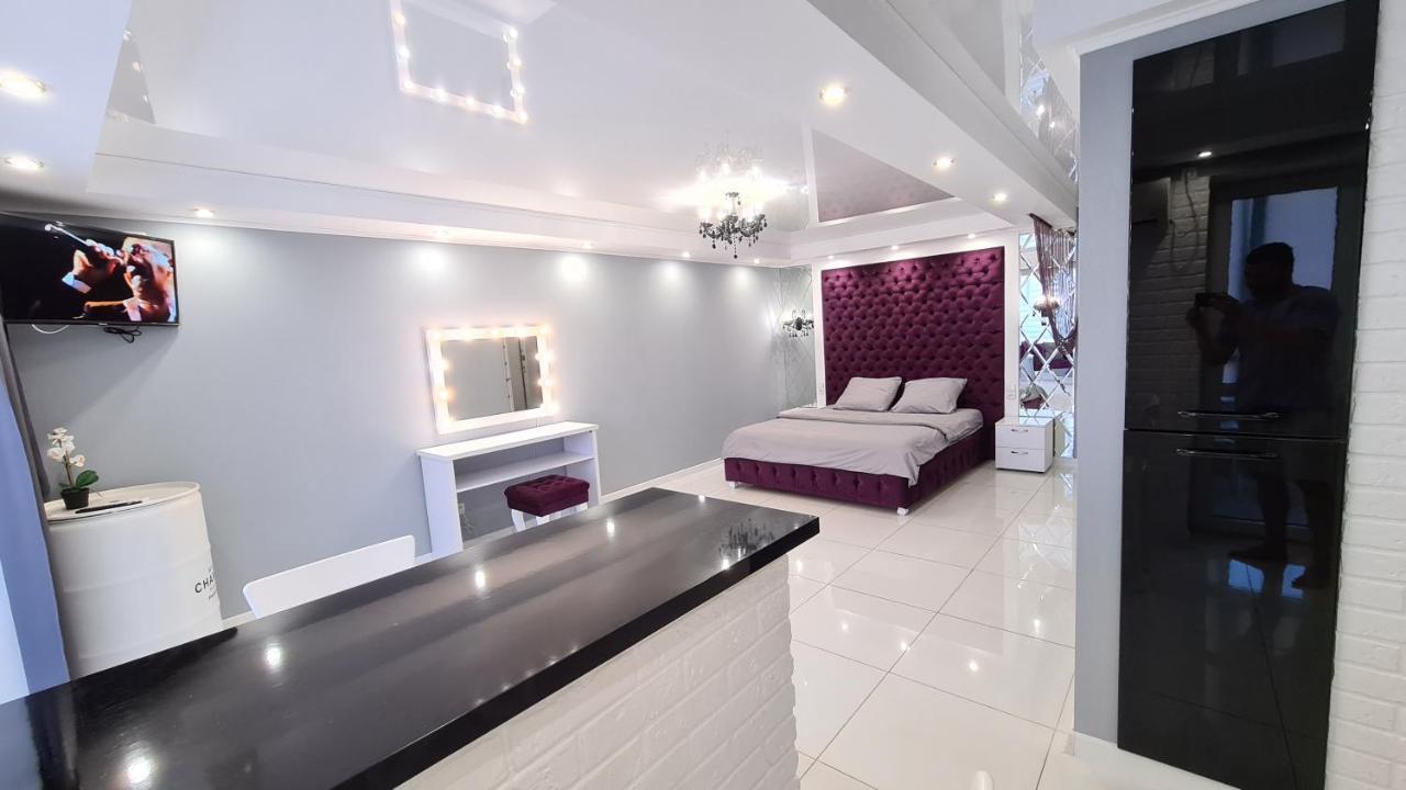 Apartaments On Prospekt Mira 35 Krywyj Rih Exterior foto