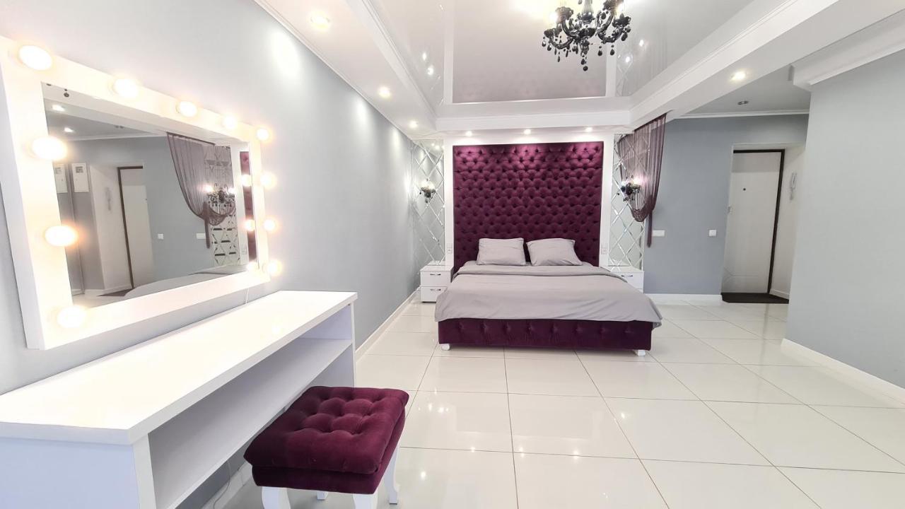 Apartaments On Prospekt Mira 35 Krywyj Rih Exterior foto
